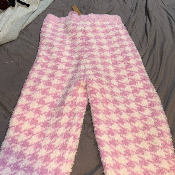 SKIMS COZY KNIT JOGGER LIMITED EDITION 'PETAL HOUNDSTOOTH' - Picture 7 of 11